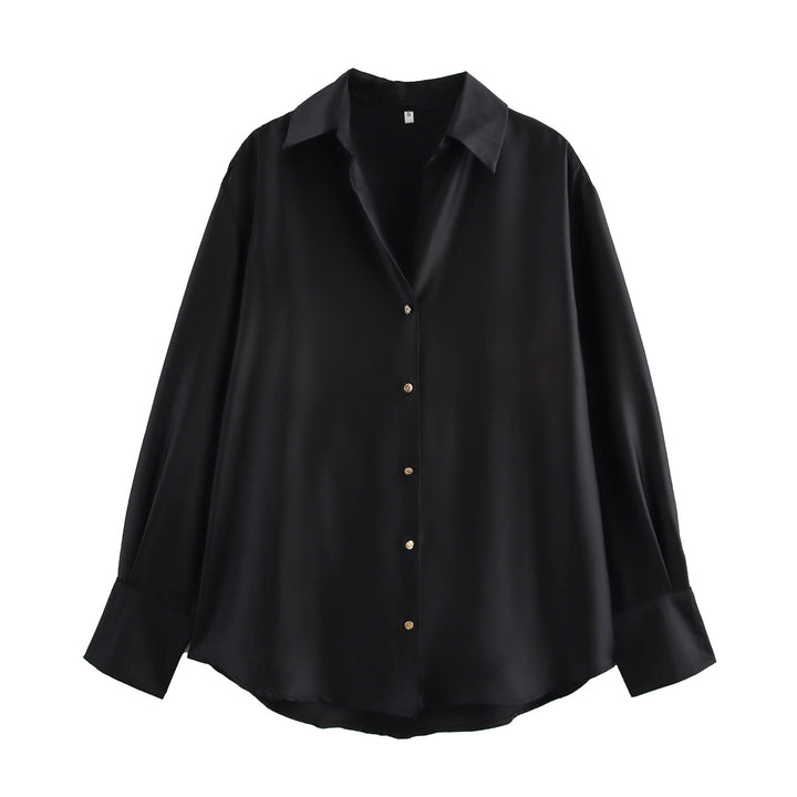 Women's oversized satin blouse with shirt collar, extended cuffs and rounded hem Mune Fashion