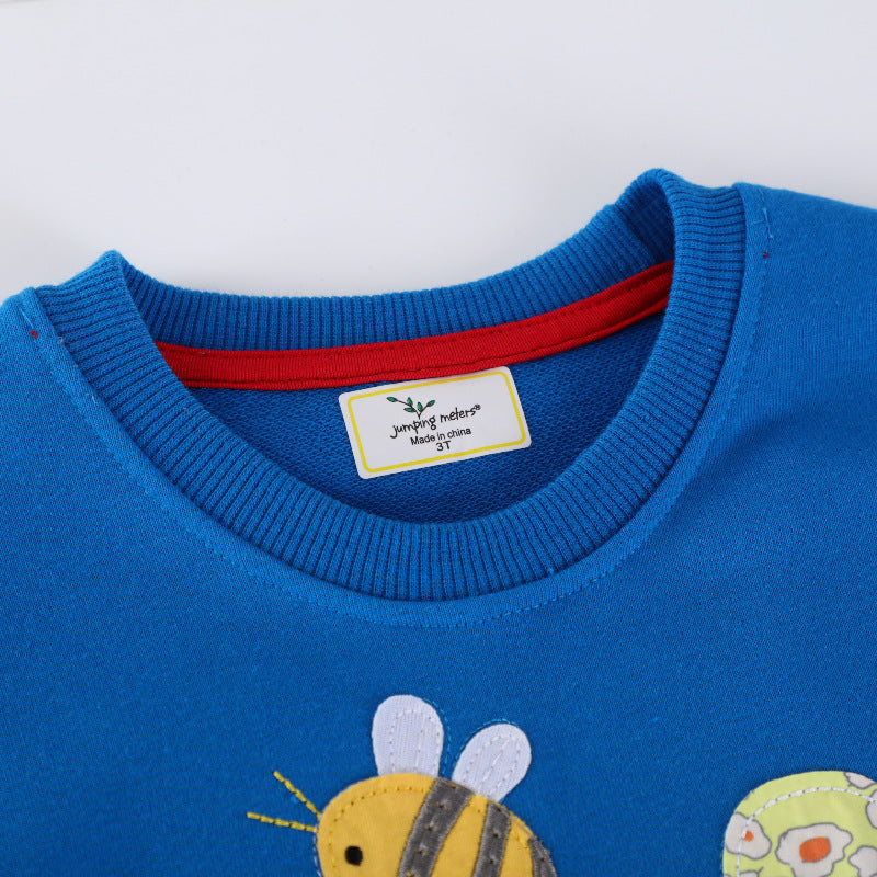 Women's sweatshirt with cheerful flower and insect design Mune Fashion