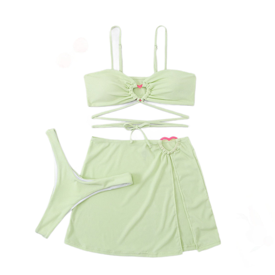 Ladies Stylish Bikini Set with Playful Skirt Mune Fashion