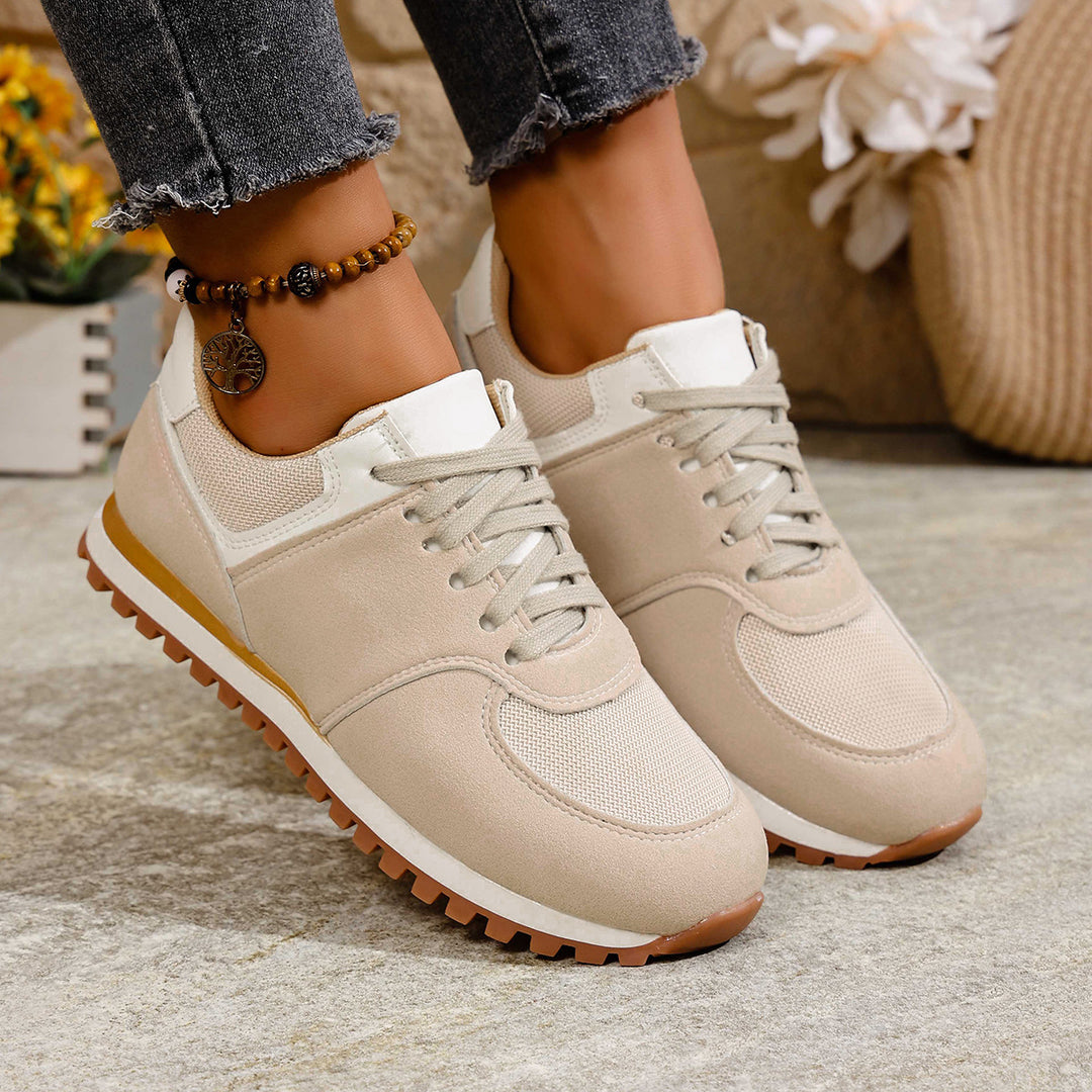 Women's lightweight retro running and leisure sneakers with cushioned comfort insole and non-slip profile sole Mune Fashion