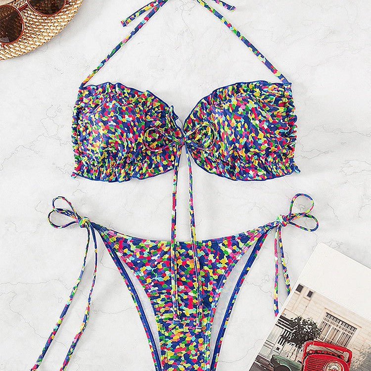 Women's triangle bikini set with floral pattern and adjustable straps Mune Fashion