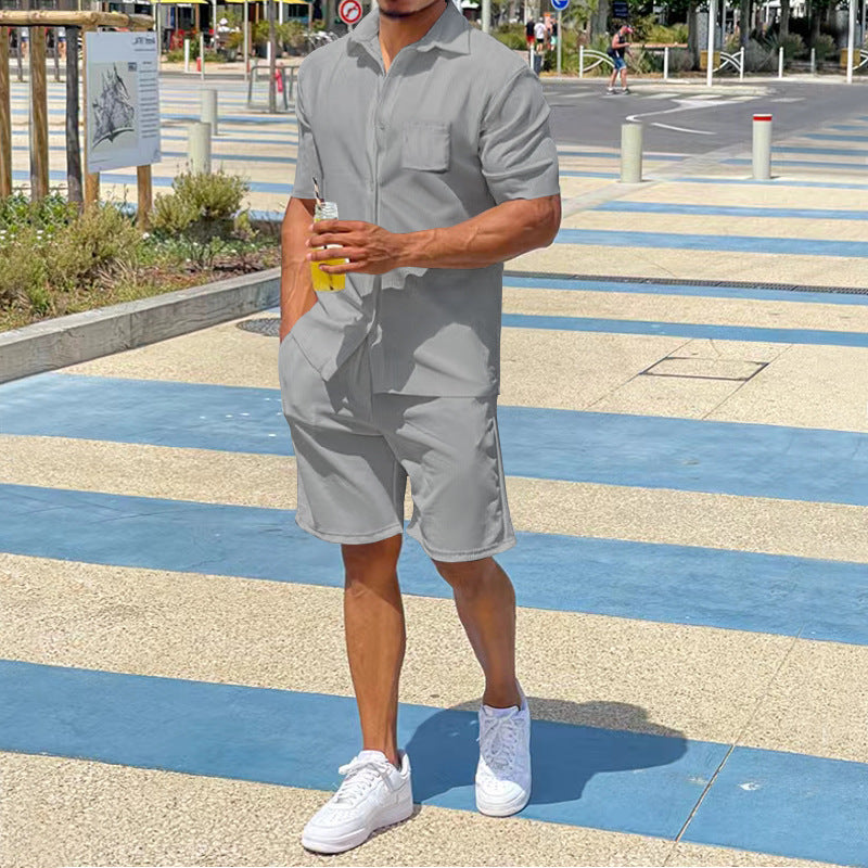 Men's holiday-inspired short-sleeve lapel shirt and Bermuda combination in a relaxed fit made of lightweight cotton blend Mune Fashion