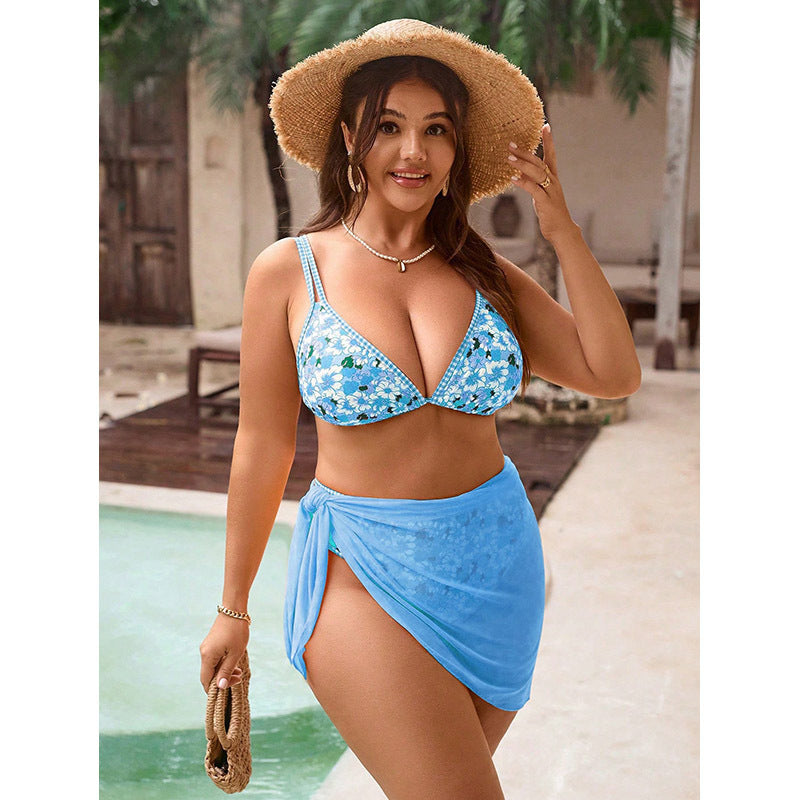 Women's bikini set with floral accents and fashionable wrap cloth Mune Fashion