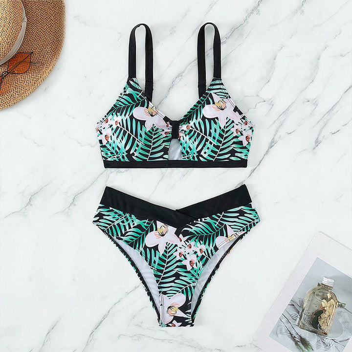 Ladies bikini set with floral design and adjustable straps Mune Fashion