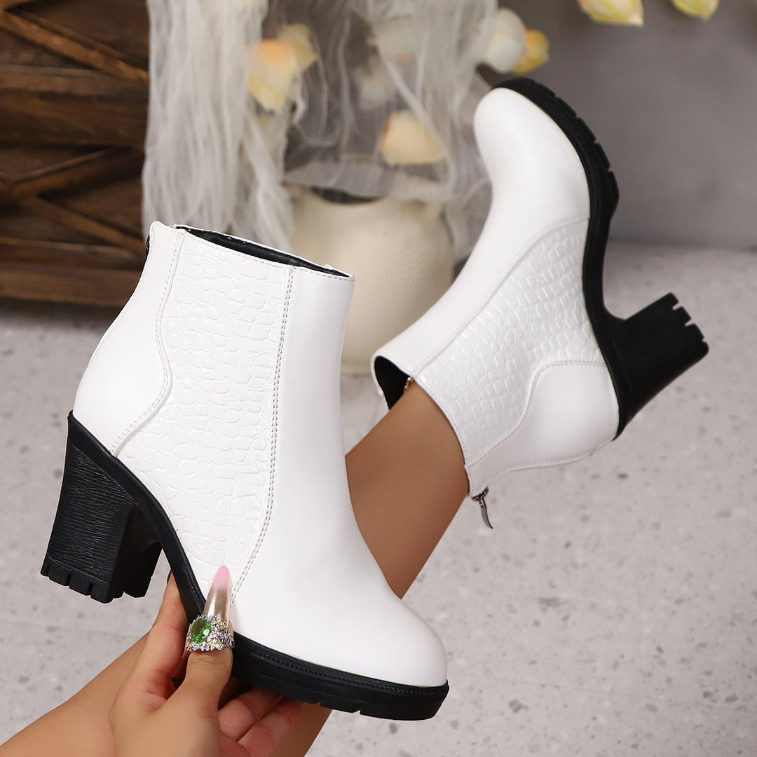 Women’s stylish ankle boots with crocodile embossing and mid-high block heel Mune Fashion