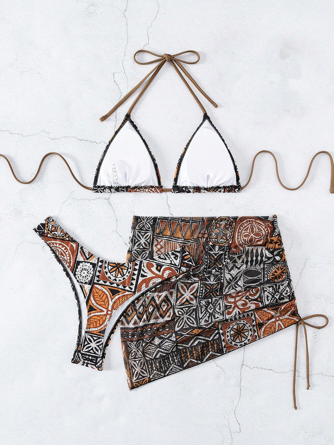 Women's Triangle Bikini with Contrasting Patterns Mune Fashion