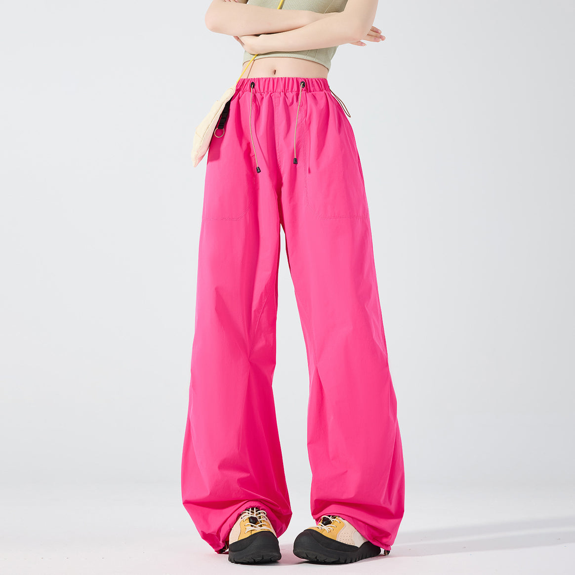 Women's wide technical cargo pants with drawstring waistband Mune Fashion
