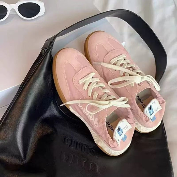 Women's Sports Sneakers with Soft Lining and Cushioning Sole Mune Fashion