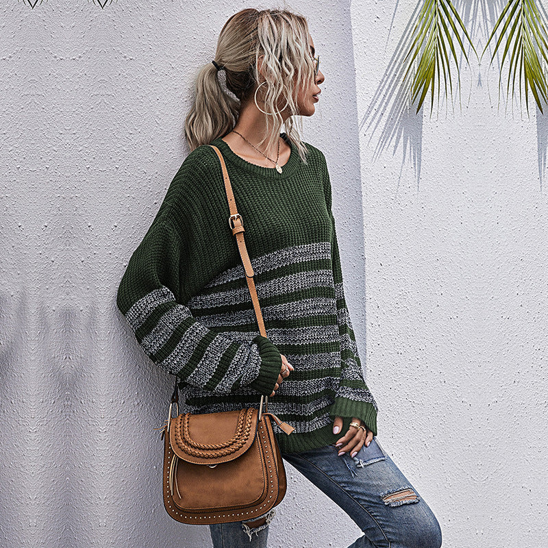 Women's Oversized Fine Knit Sweater with Round Neck and Striped Structure Pattern Mune Fashion