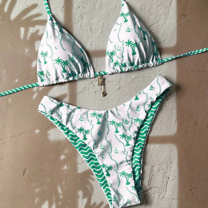 Women Triangle Bikini with Tropical Pattern Mune Fashion