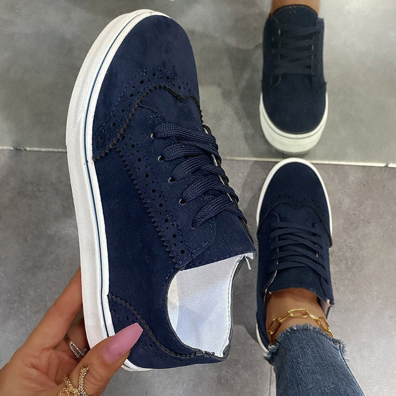 Women Elegant Sneakers with Trendy Brogue Design Mune Fashion