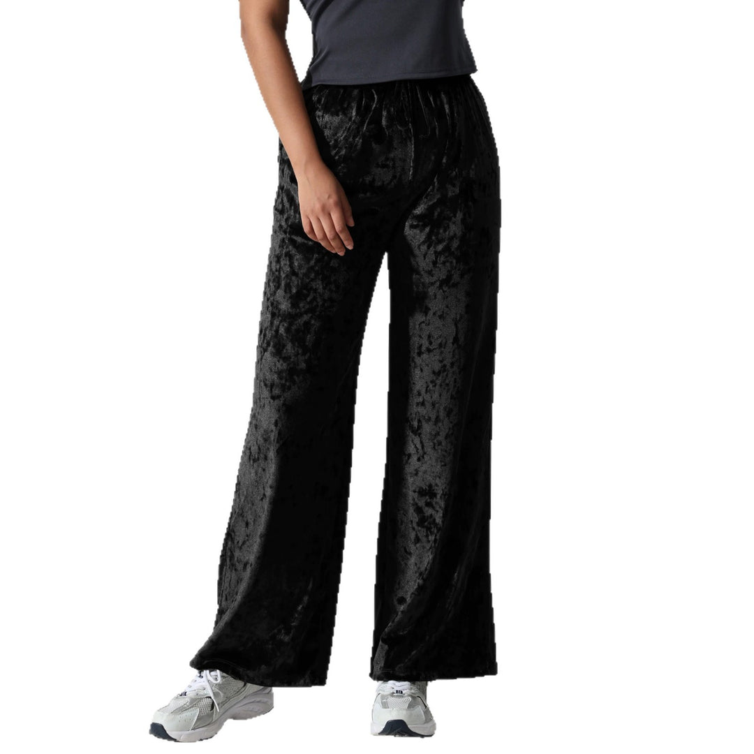 Ladies velour pants with wide leg, drawstring and side pockets Mune Fashion