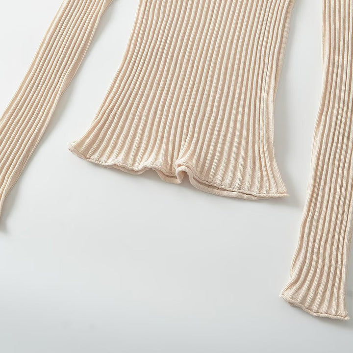 Women's figure-hugging ribbed long sleeve fine knit shirt with Henley button placket Mune Fashion