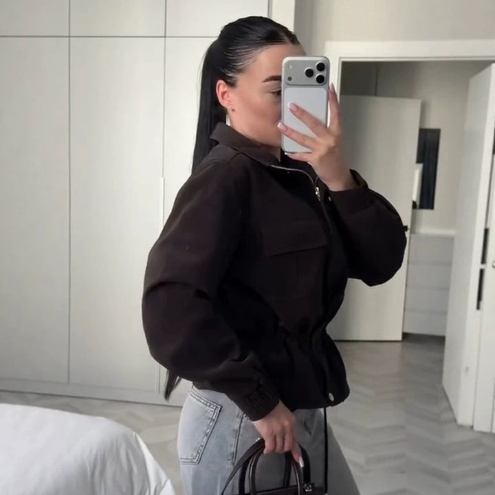 Women’s short jacket in utility style with waist drawstring and stand-up collar Mune Fashion