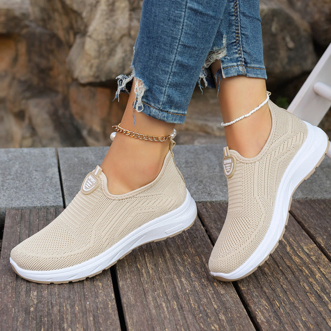 Women's Breathable Slip-On Casual Shoes with Cushioning Sole Mune Fashion