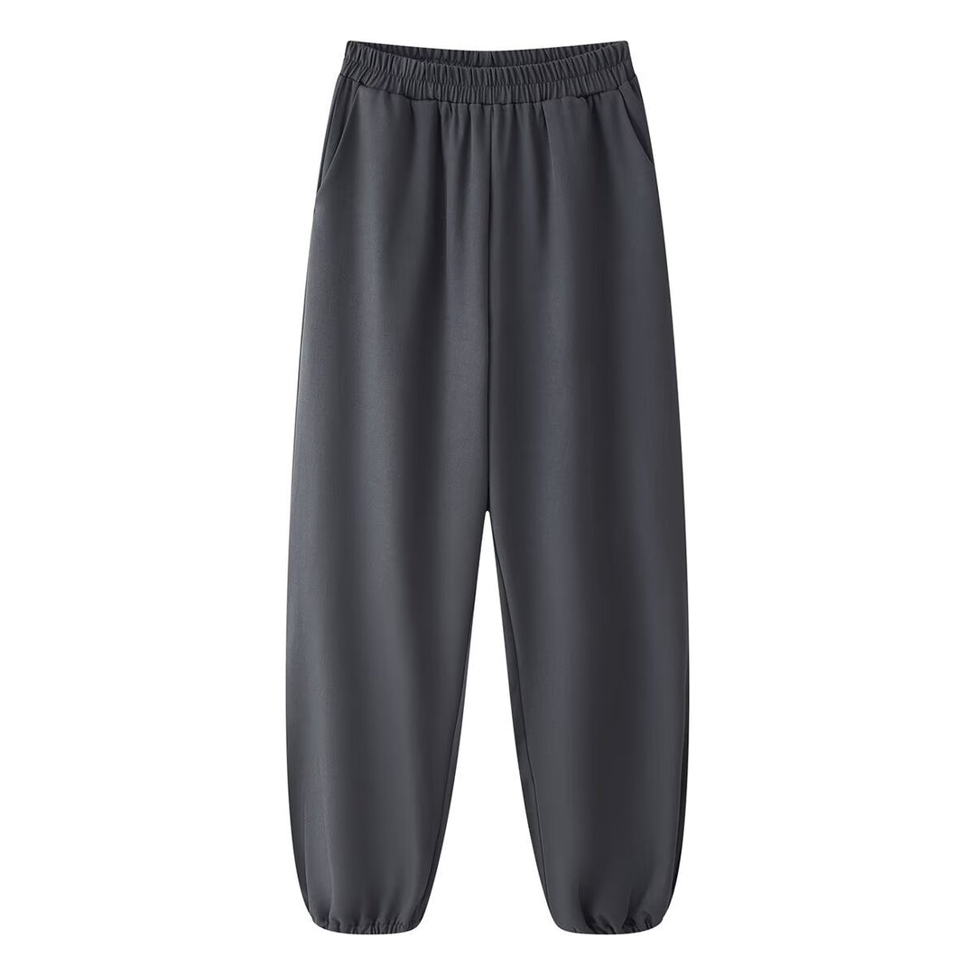 Women's Loose High-Waist Jogging Pants with Elastic Waistband, Side Pockets and Gathered Leg Openings Mune Fashion