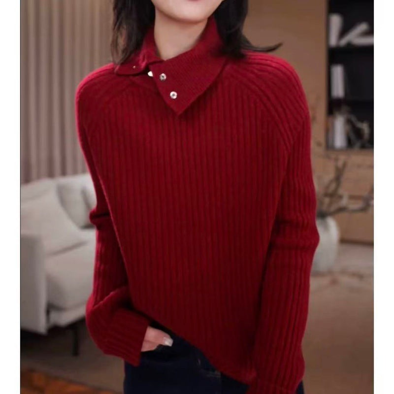 Women’s turtleneck sweater with snap-button placket and fine ribbed structure Mune Fashion