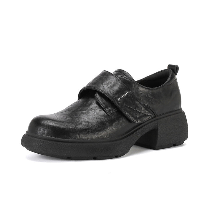 Women's loafer with wide Velcro closure and sculptural plateau block sole Mune Fashion
