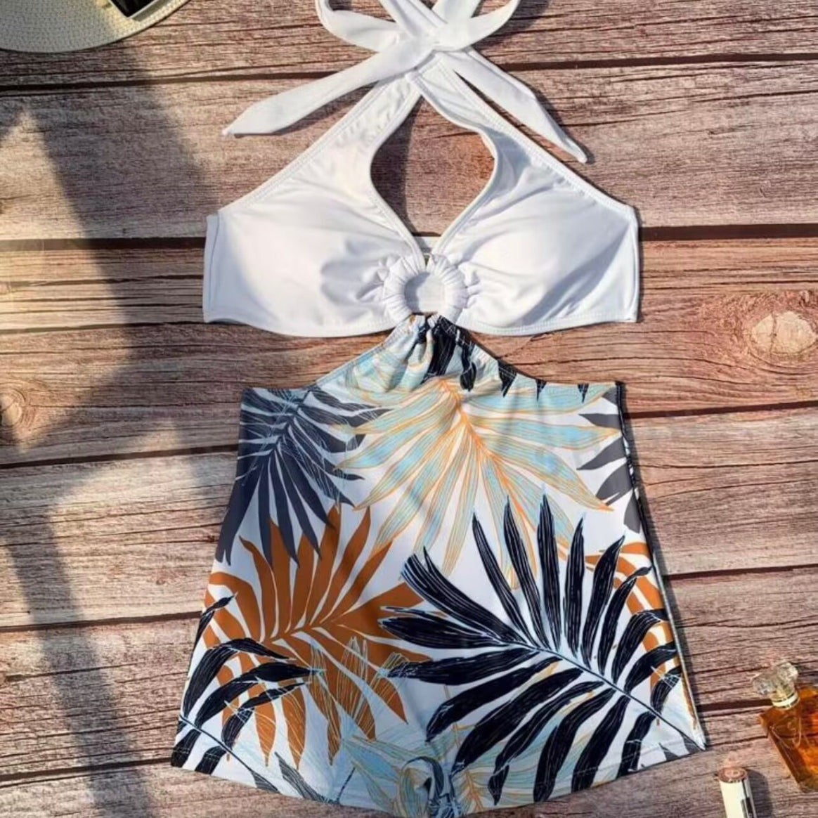 Women's bikini set with high-cut skirt bottom and elegant knot Mune Fashion