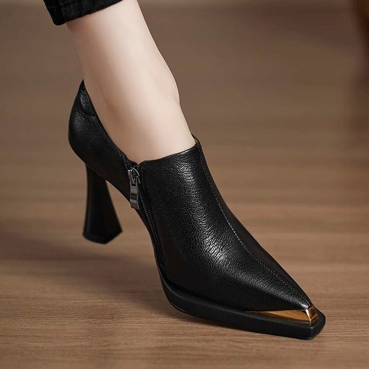 Women Fashionable Ankle Boots with Elegant Design Mune Fashion