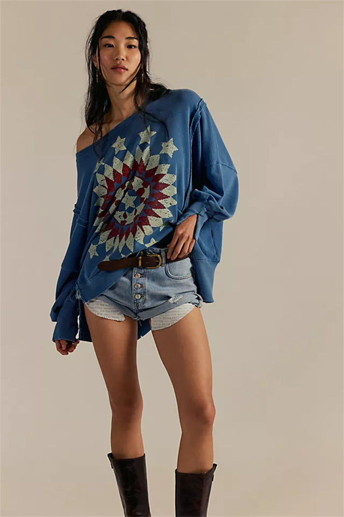 Women oversized sweatshirt with beet print, fringed seam accents and thumbhole sleeves Mune Fashion