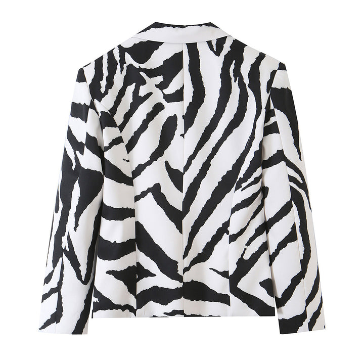 Women’s Statement Zebra Blazer with Lapel Collar and Tailored Silhouette Mune Fashion