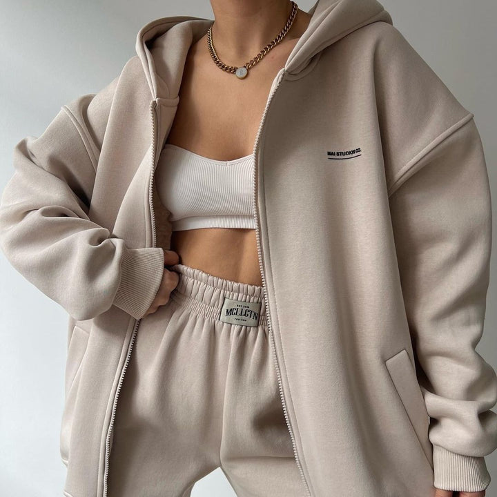 Women's Oversized Hooded Sweat Jacket with Zipper and High-Waist Jogging Pants Set Mune Fashion