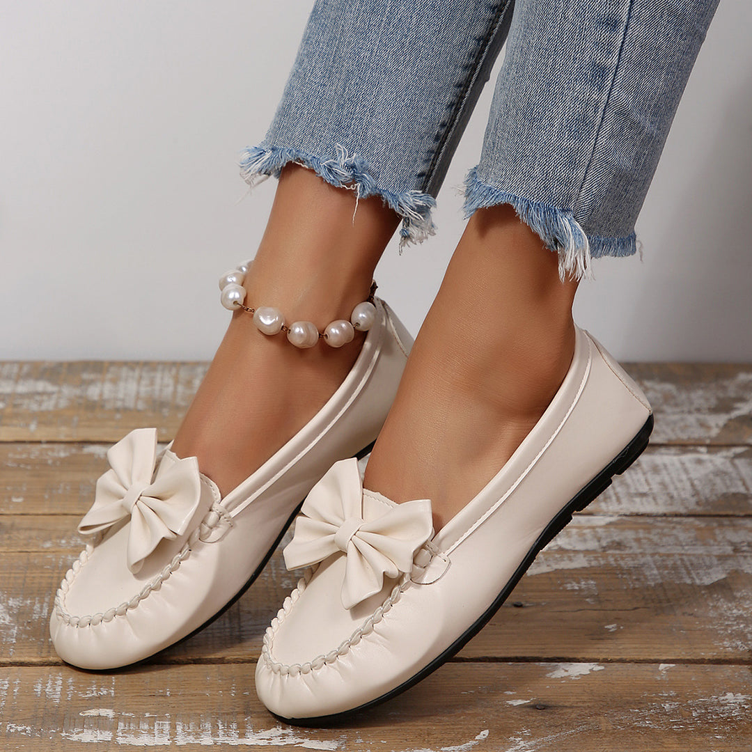 Ladies Comfortable Moccasins with Bow Detail Mune Fashion