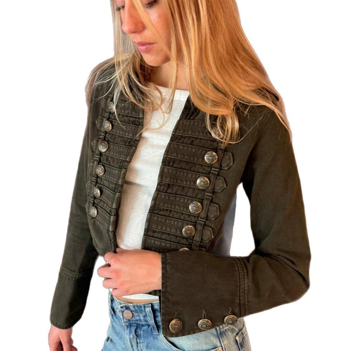 Ladies military-inspired tailored short jacket with decorative pleats and metal buttons Mune Fashion