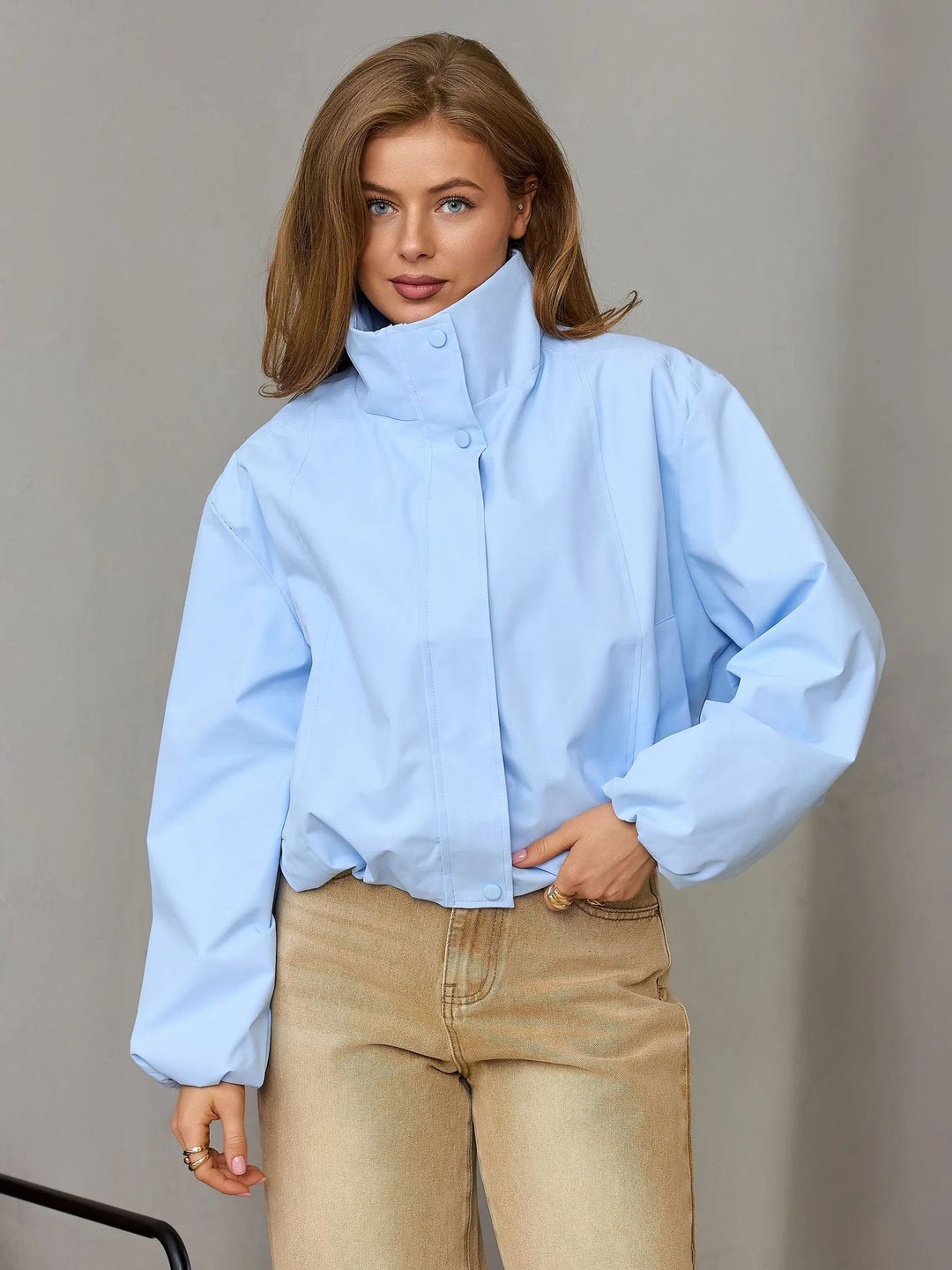 Ladies fashionable and comfortable transitional jacket