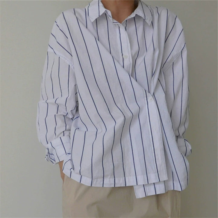 Women's oversized boxy shirt blouse made of linen-cotton blend with vertical pinstripe look and casual silhouette Mune Fashion