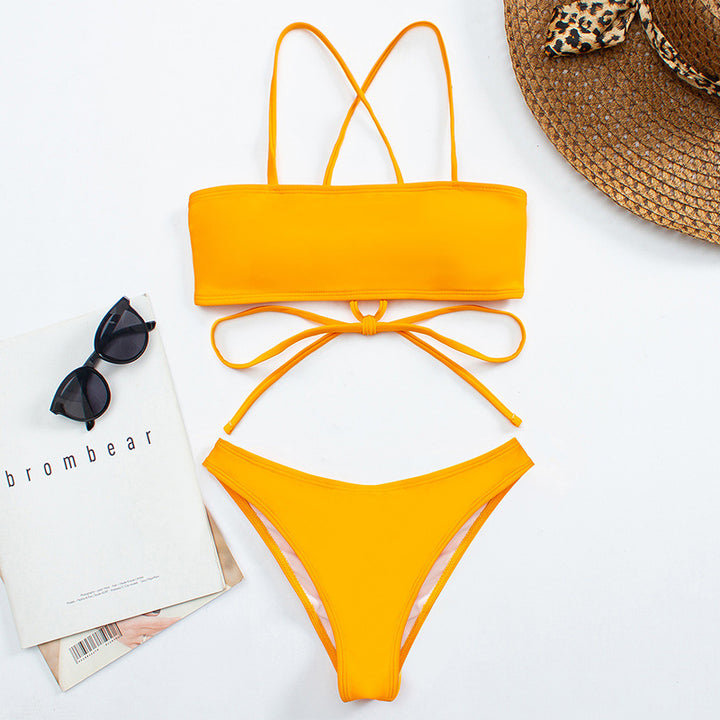 Women's bikini with fashionable bandeau top and adjustable straps Mune Fashion