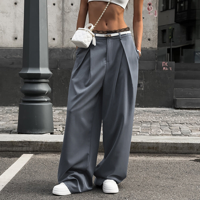 Women's high-waisted wide pleated cargo pants with cargo details, belt loops, and straight leg cut Mune Fashion