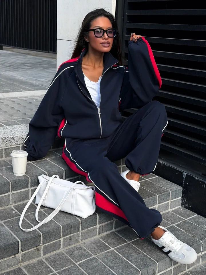 Women's Two-Piece Lounge Sweatset with Side Contrast Stripe Mune Fashion