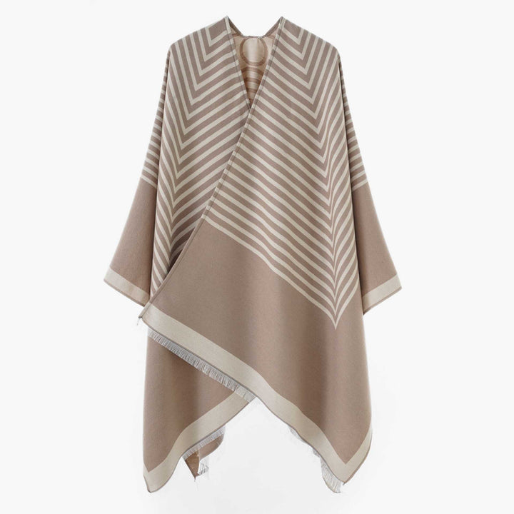 Women's Oversized Poncho made of wool blend in chevron jacquard with open V-neck Mune Fashion