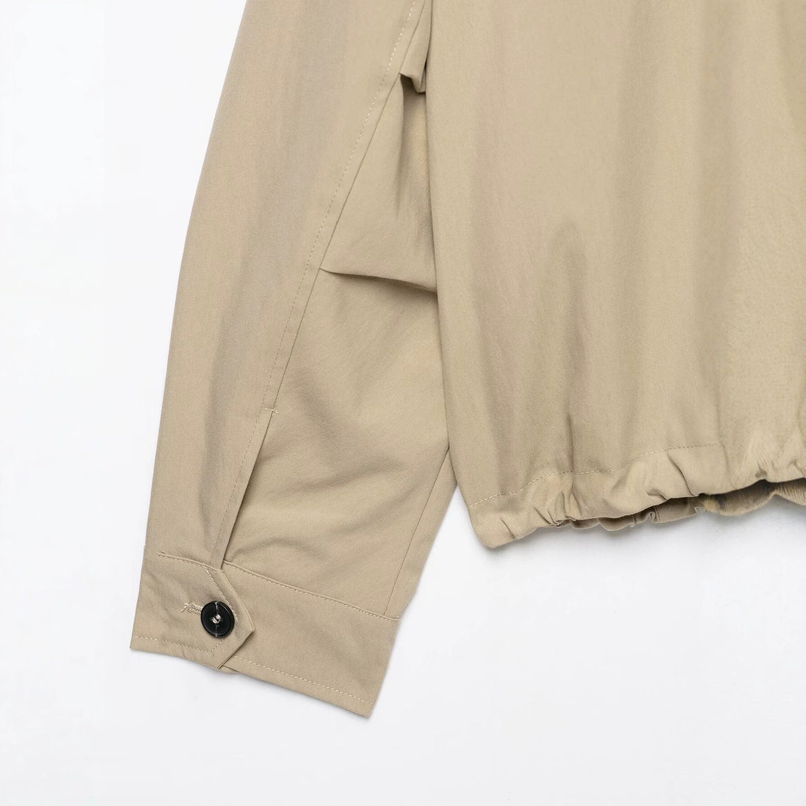 Women's lightweight hooded jacket in oversized boxy cut with drawstring hem Mune Fashion