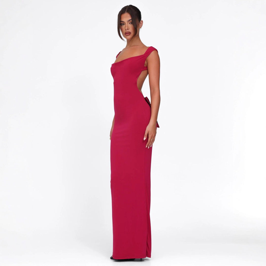 Women's body-hugging evening dress with square neckline and wide straps Mune Fashion