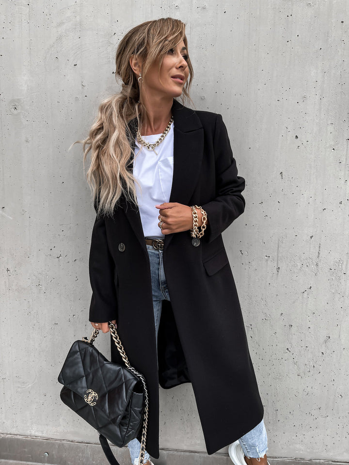 Women's classic wool coat with double-breasted button placket and oversized cut Mune Fashion