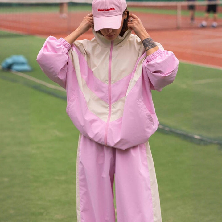 Women's Lightweight Windbreaker in Colorblock Design with Zipper and Elastic Cuffs Mune Fashion