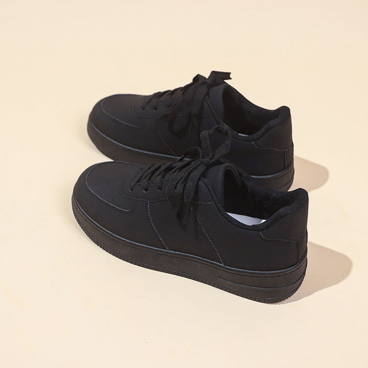 Women's everyday sneakers with ergonomic cushioning and airy upper material Mune Fashion