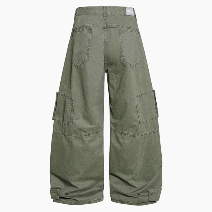 Women wide cargo culotte pants with high waist, balloon leg and patch flap pockets Mune Fashion