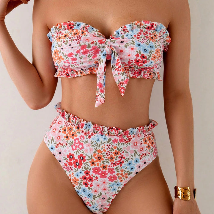 Women's bandeau bikini with playful ruffles and floral pattern Mune Fashion