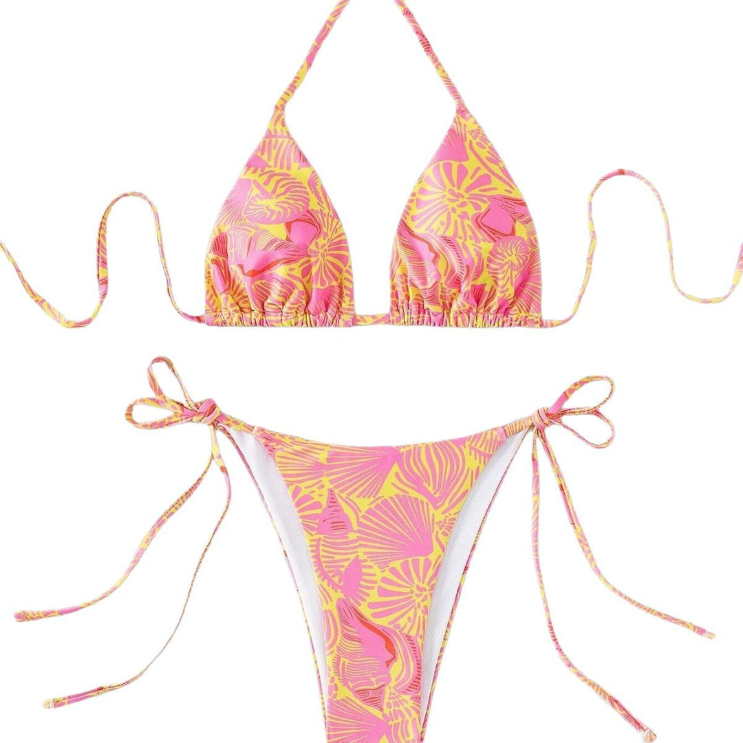 Women's triangle bikini with playful floral design Mune Fashion