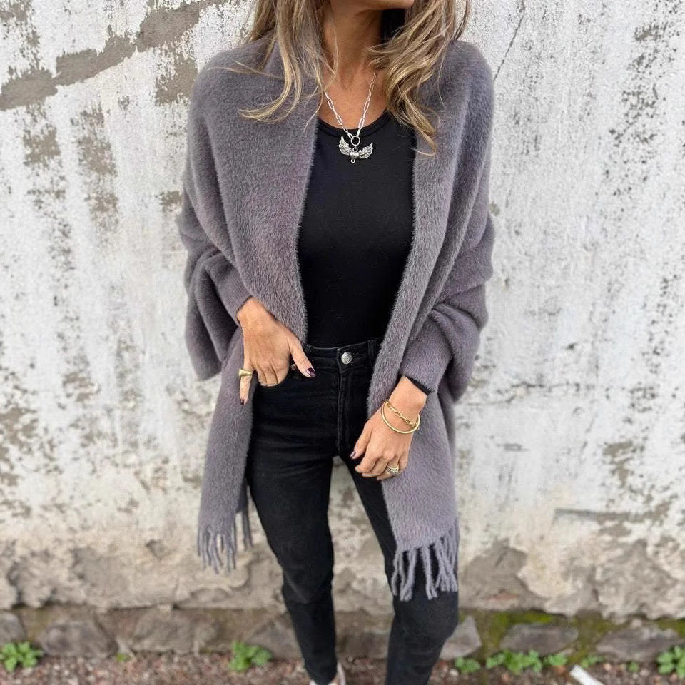 Women's longer cozy fringed cardigan with shawl collar and oversized fit Mune Fashion