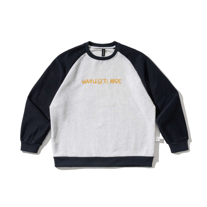 Men's raglan sweatshirt with embroidered logo and contrast sleeves made of lightweight terry Mune Fashion