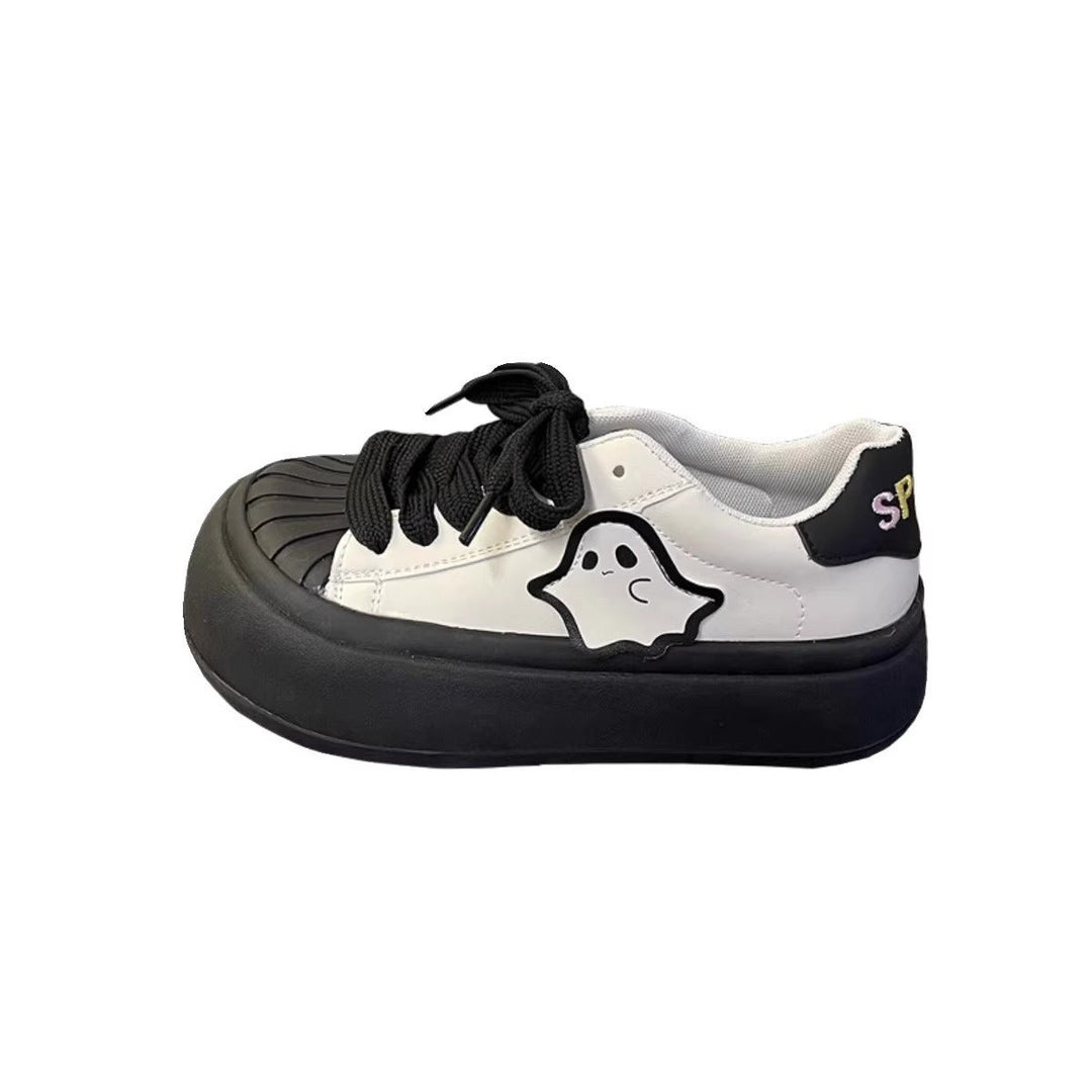 Women Playful Sneakers with Unique Design and Thick Sole Mune Fashion