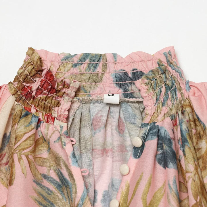 Women's Flowing Silk-like Blouse with Ruffle Collar, Button Placket and Balloon Sleeves Mune Fashion