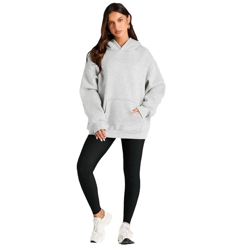 Women's oversized hoodie with extended silhouette and kangaroo pocket Mune Fashion