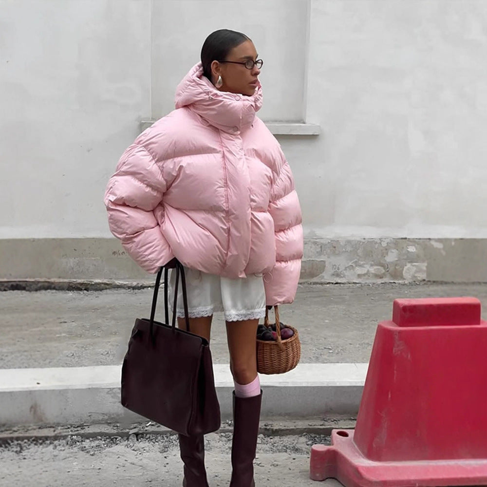 Women's short oversized quilted down jacket with hood and high stand-up collar Mune Fashion