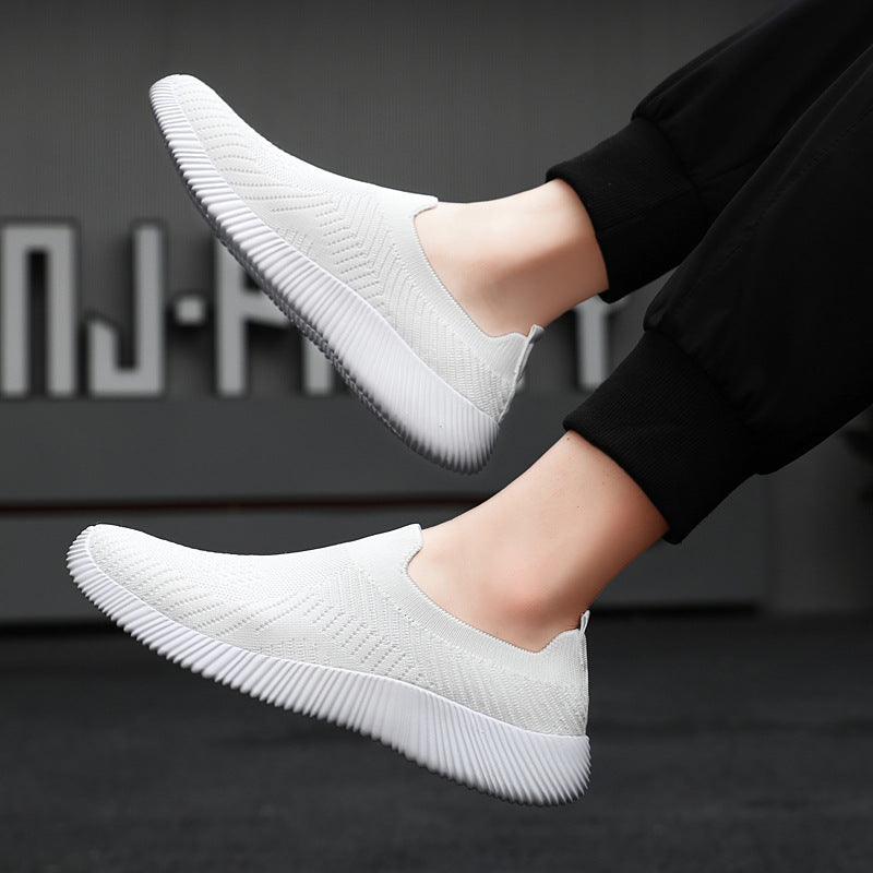 Unisex nan ultra-light slip-on shoe made of fine knit with anatomical comfort insole and ribbed flex sole Mune Fashion